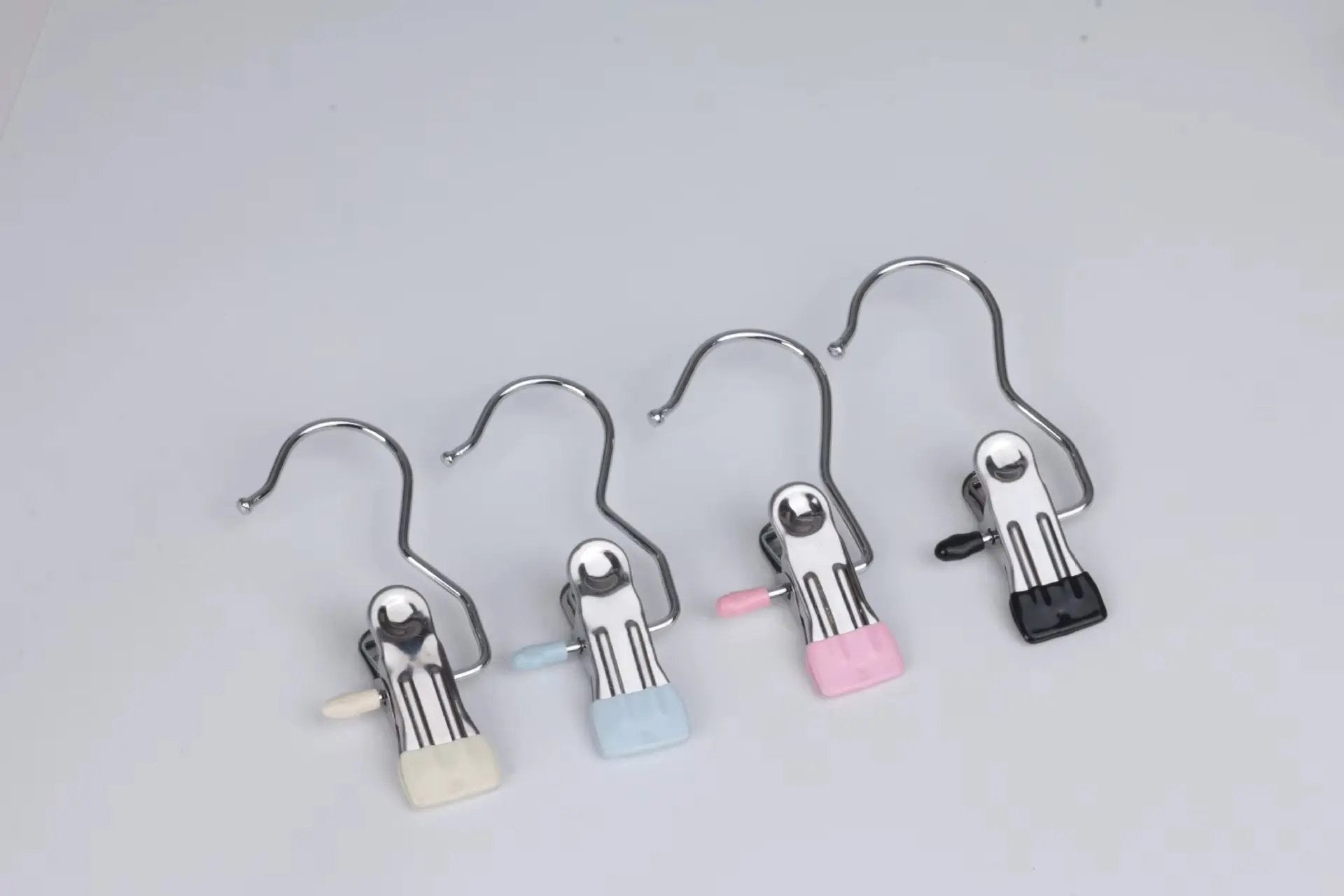 SpaceSaver 360° Rotating Boot Hanger – Portable & Space-Saving Stainless Steel Clip for Closet & Travel