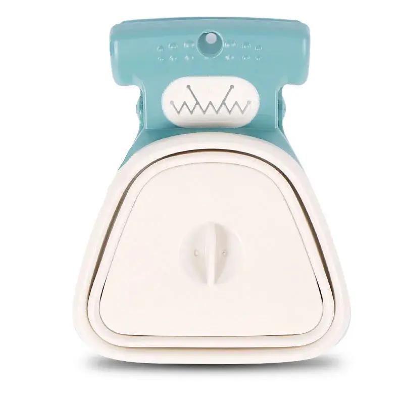PawPort™ Foldable Pet Pooper Scooper – Clean & Go with Decomposable Bags